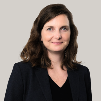 Portraitbild Marie Landsberg, Netzwerkmanagerin und Koordinatorin für Wissenstransfer und Vernetzung.